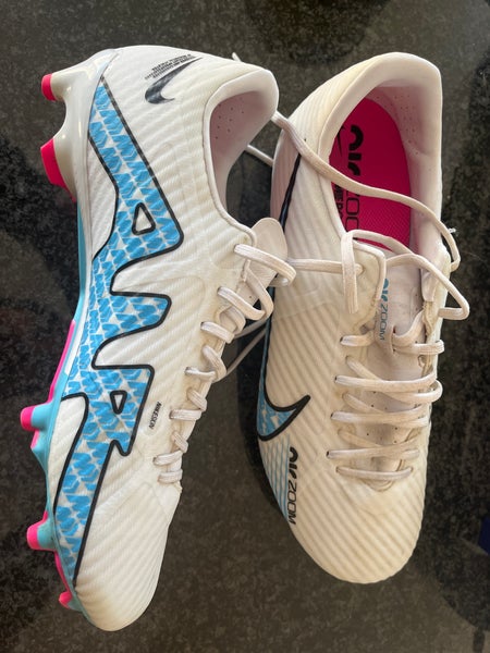 Nike Mercurial Air Zoom Soccer Cleats Women’s size 7.5