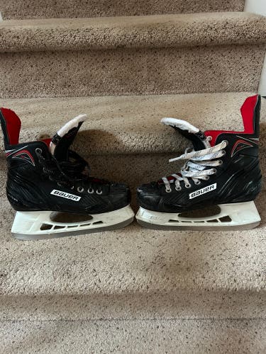 Bauer Vapor X300 Hockey Skates - Size 4