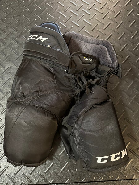 Senior Large CCM  Tacks Hockey Pants