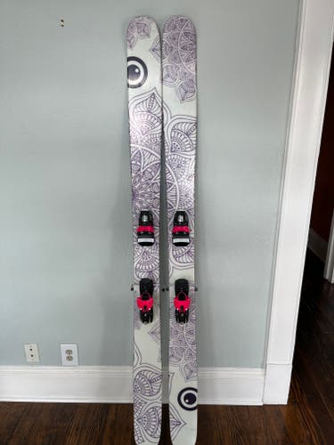 Used Unisex 2016 186 cm Powder REVISION  SUBTRACTION Skis With Bindings Max Din 12