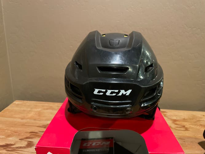 Used Medium CCM  Tacks 310 Helmet