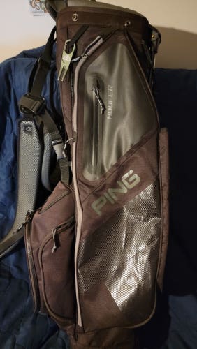 Used Unisex Ping Hoofer Carry Bag