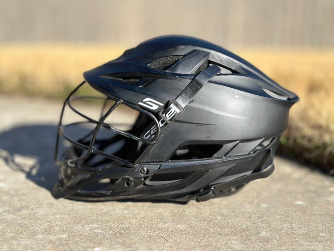 Used Youth Cascade S Helmet