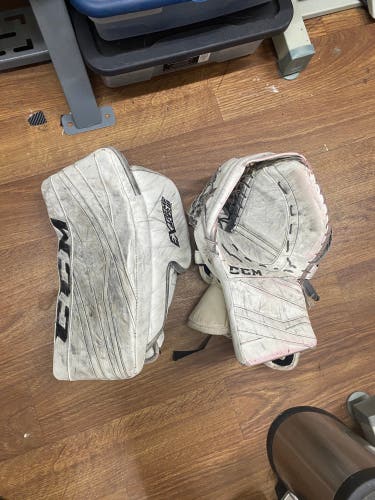 CCM Eflex 3 glove and blocker ***Can Repalm***