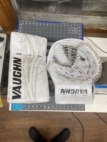 Vaughn V7 Xr /XF glove blocker