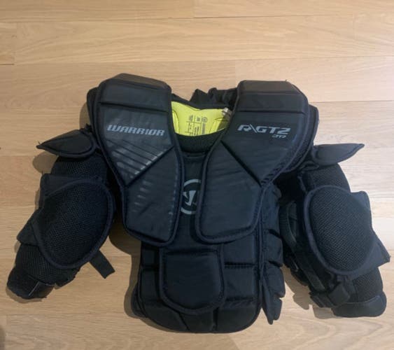 Used Small/Medium Warrior Ritual GT2 Goalie Chest Protector