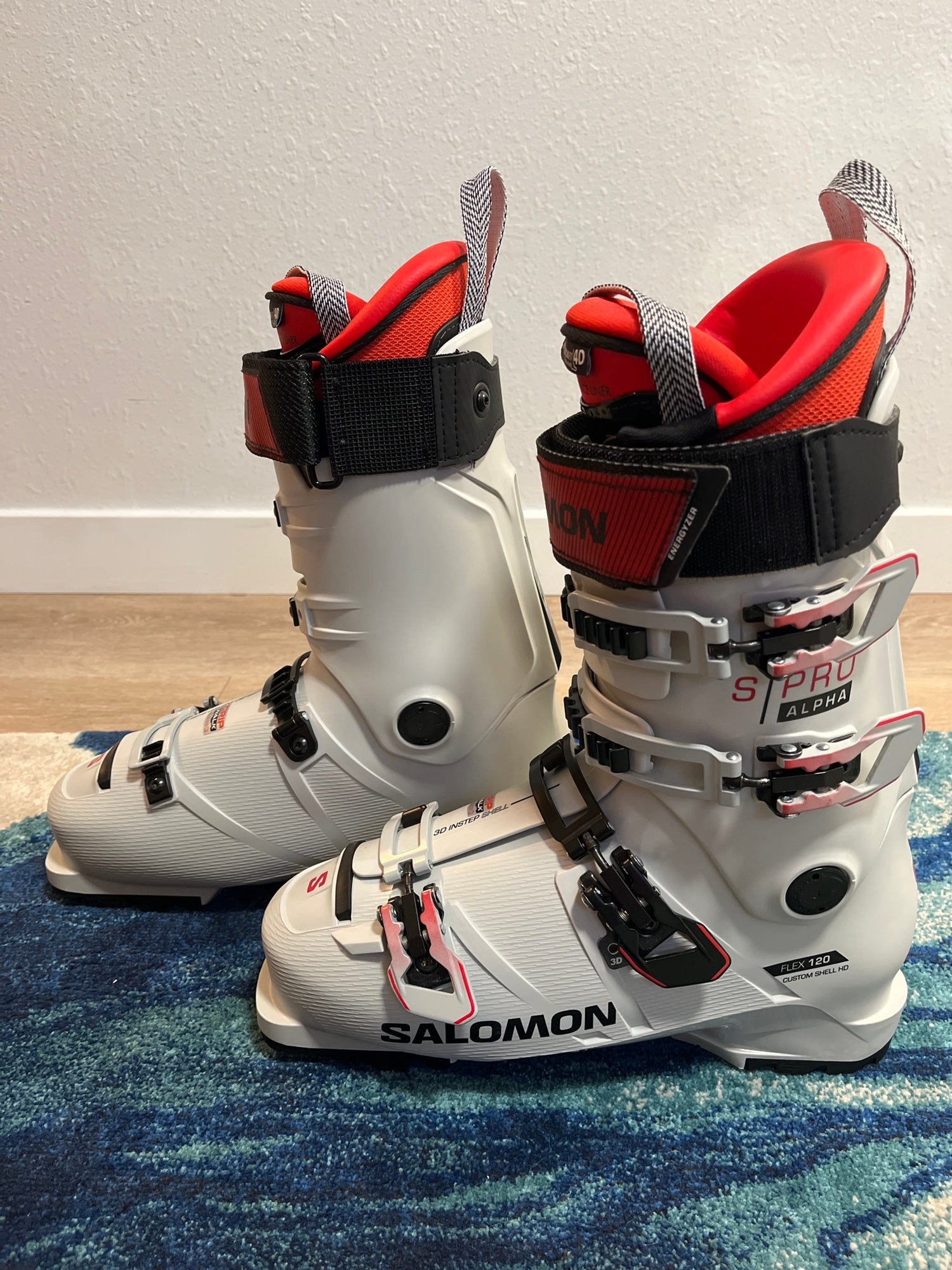 K2 Mindbender 120 LV ski boots Mondo 27.5! Purchased new, never worn. Got  caught up in the excitement of end of season sales, but realized…