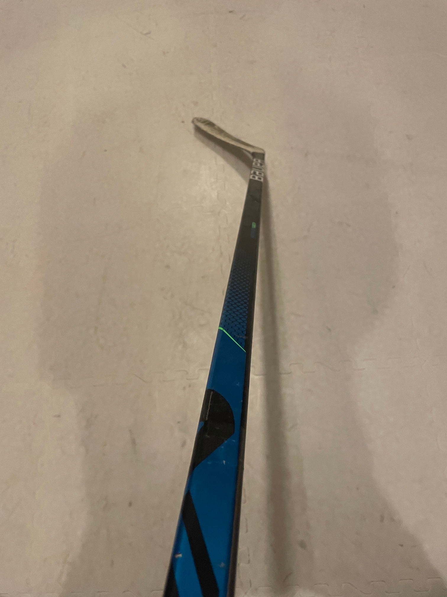 Used Junior Bauer Left Hand Nexus Geo Hockey Stick P92