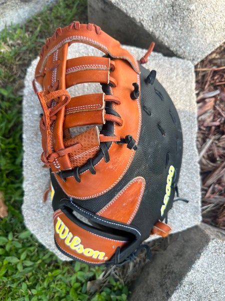 A2000 LH First base glove