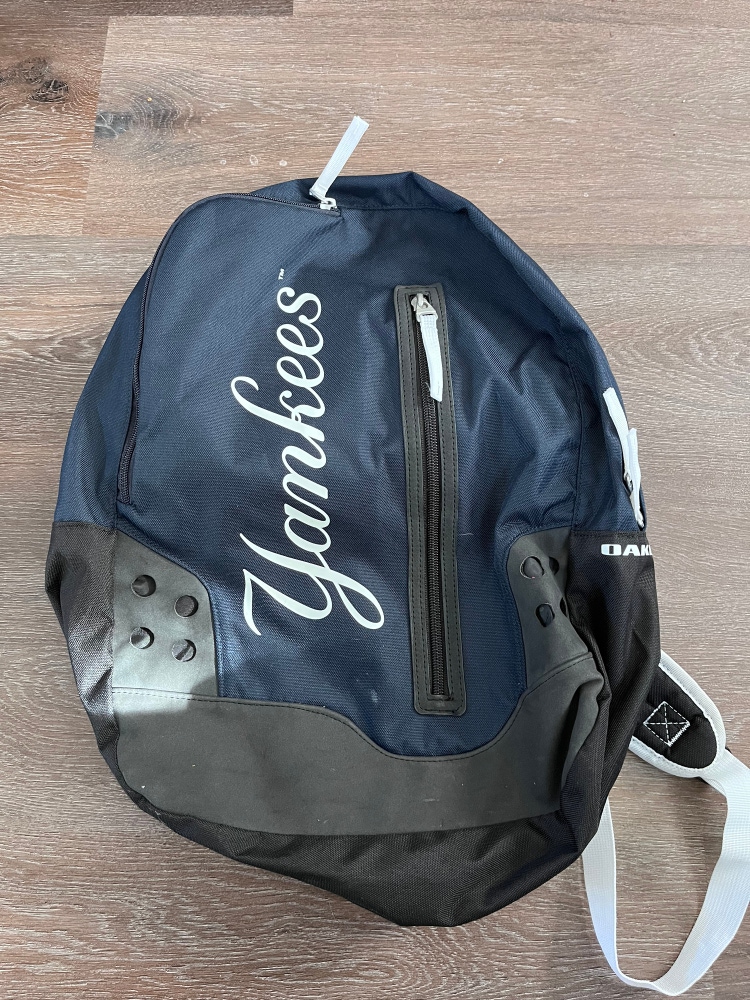 Oakley Yankees Backpack