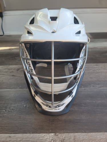Used Player's Cascade S Helmet