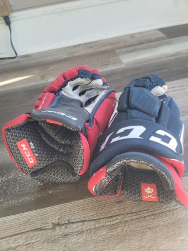 Used CCM Jetspeed FT4 Gloves 14"