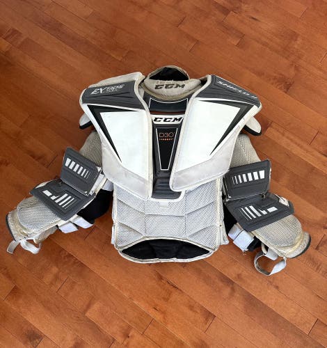 Used Small CCM  Extreme Flex Shield II Goalie Chest Protector