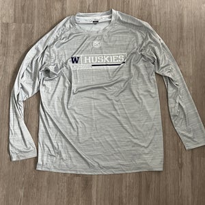 University of Washington Men's Lacrosse Team Issued LS #20 Shooting Shirt - Men's Large