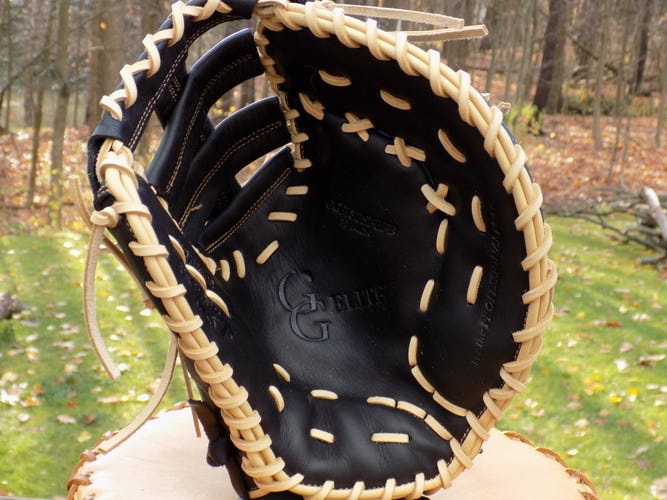 Used Rawlings First Base Right Hand Throw Gold Glove Elite Baseball Glove 13"