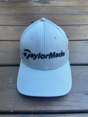 TaylorMade R15 AeroBurner Golf Hat