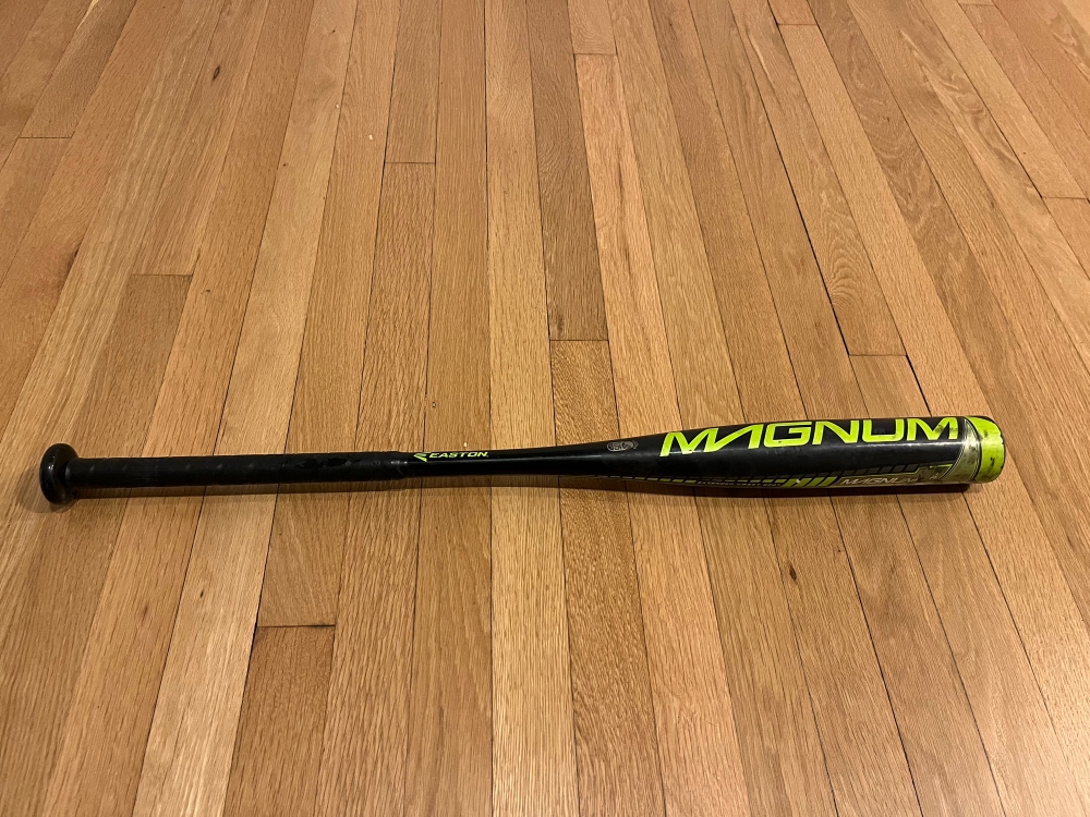 Easton Magnum Youth Baseball Bat 30” 20 oz