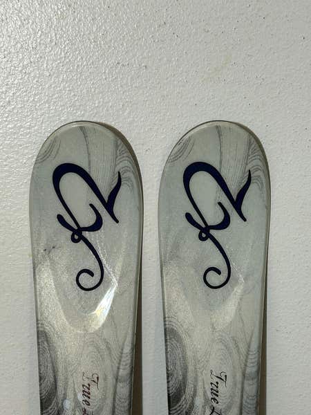 K2 t:nine True Luv Womens Downhill Skis 146 cm Marker Bindings