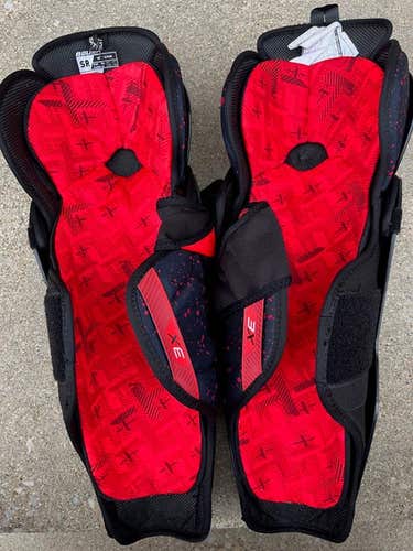 Used Bauer Vapor 3X Shin Pads