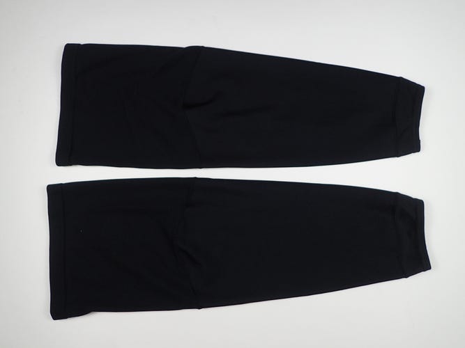 2 pairs of BRAND NEW CCM BLACK Pro Stock Hockey Practice Socks Made in Canada Large