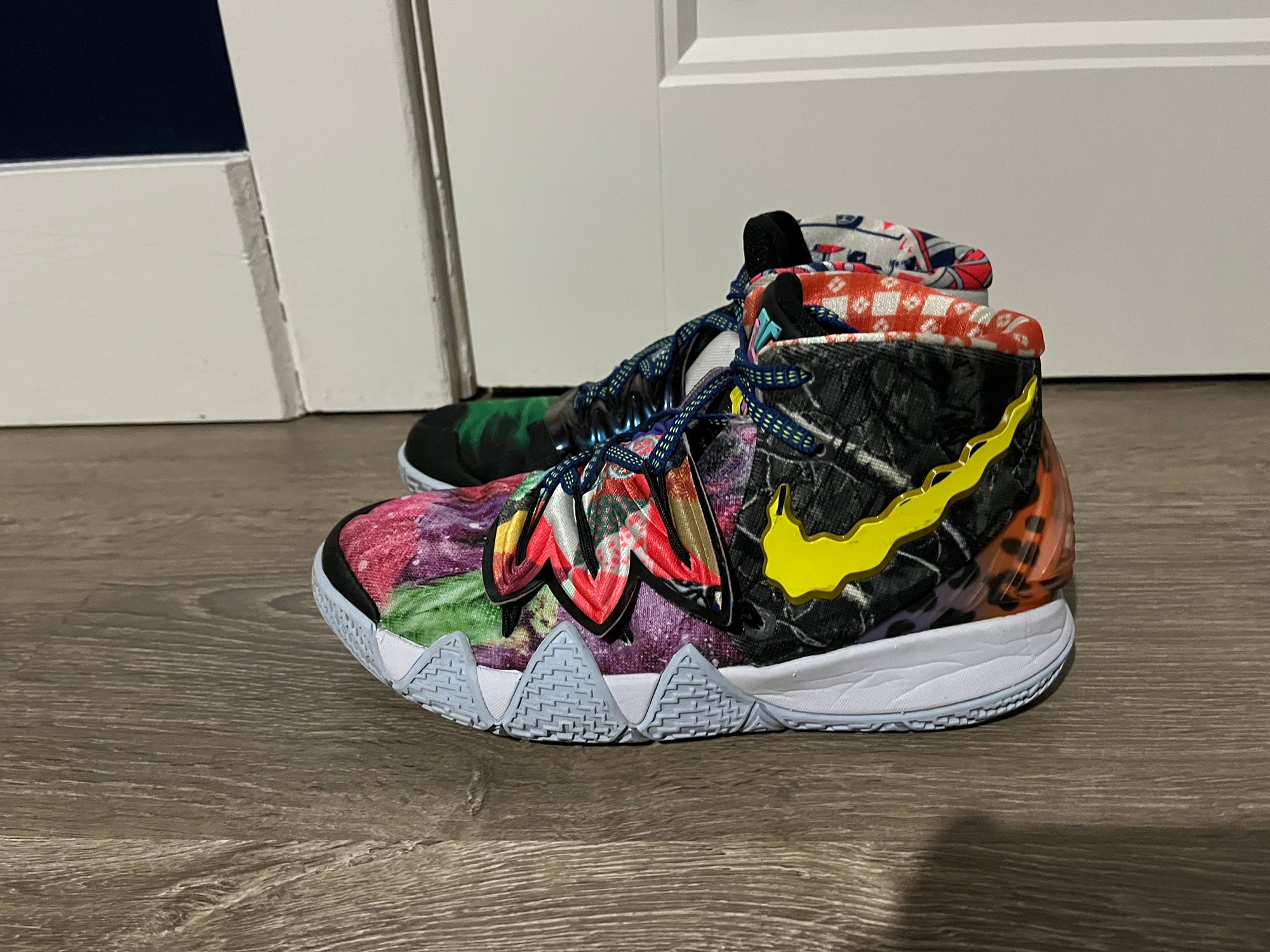 kyrie 5 hybrid