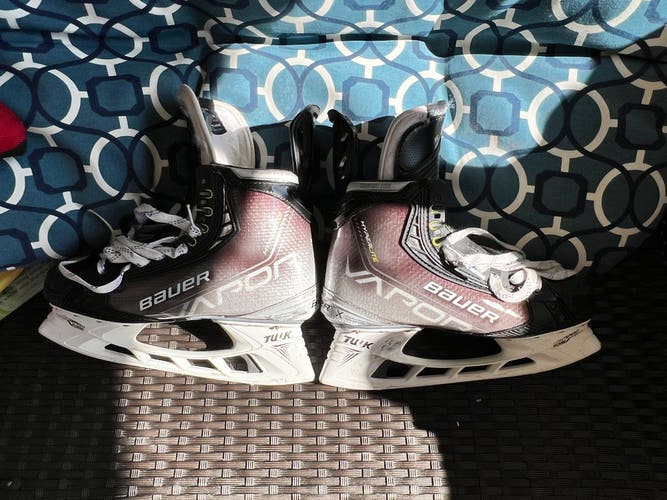 JVR Pro stock Hyperlite skates