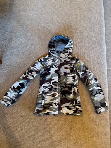 686 Women's Adult Small Snowboard Jacket