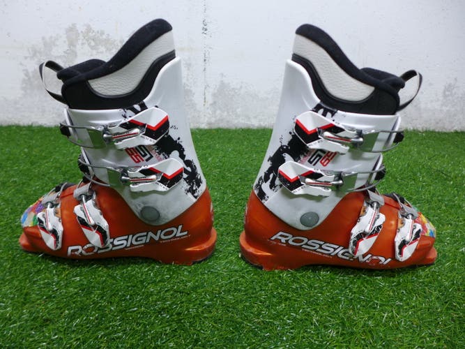 Used 21-21.5 Rossignol Racing Ski Boots, 65 flex