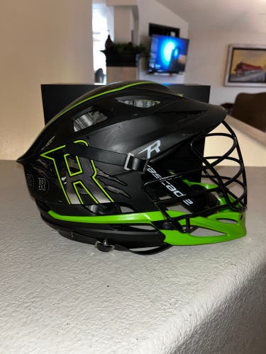 Used Cascade R Helmet