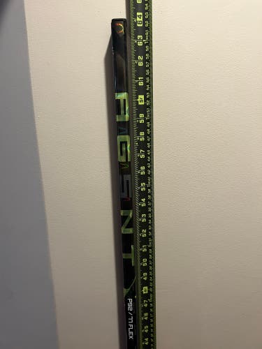 Bauer Ag5nt Senior RH Stick