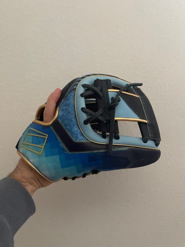 New Right Hand Throw 11.5" REV1X Baseball Glove