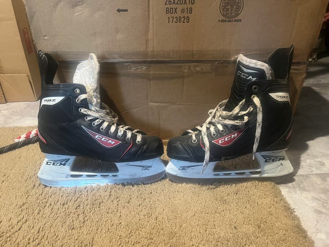 CCM Hockey Skates (9)