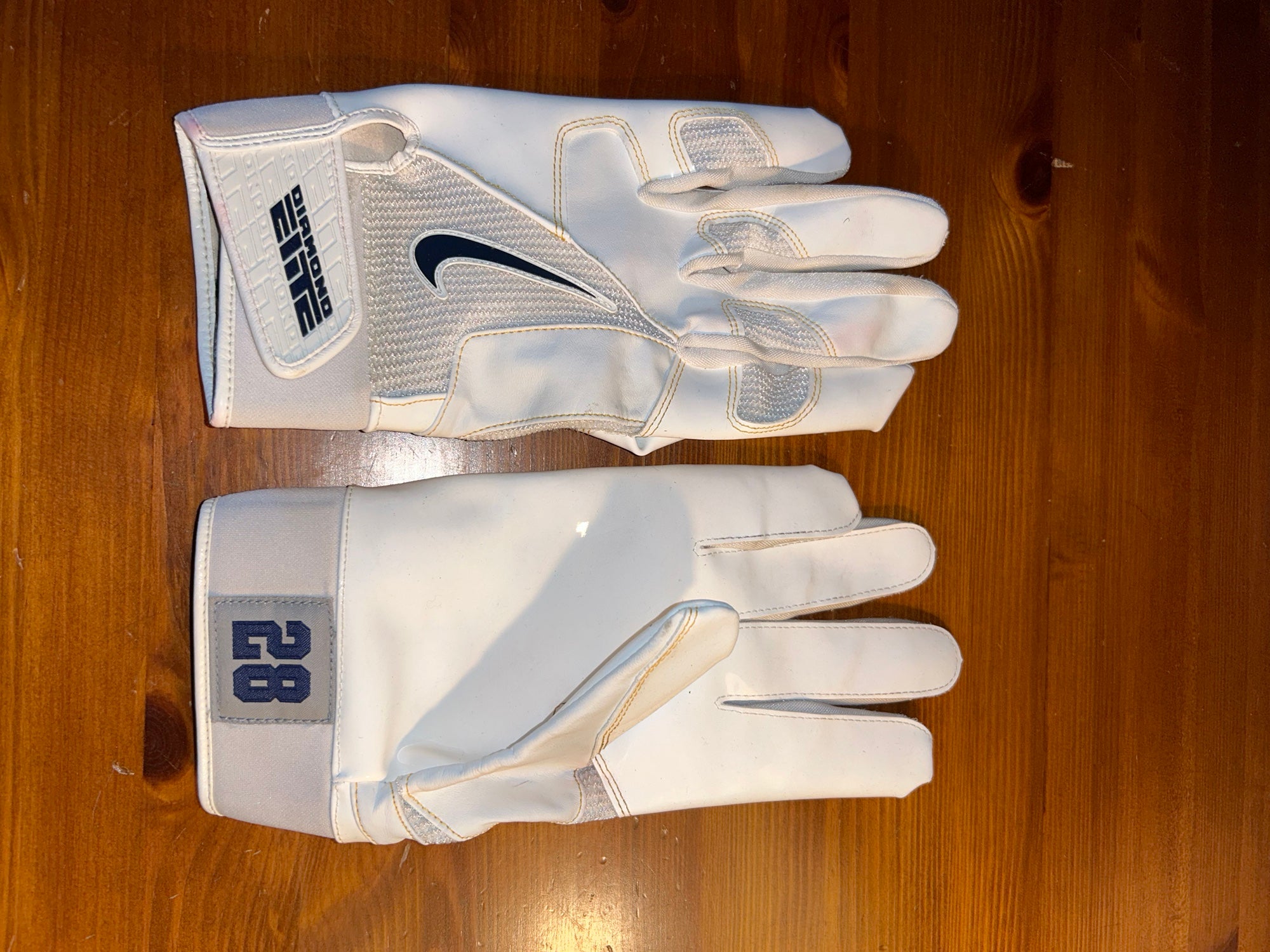 nike diamond elite edge batting gloves
