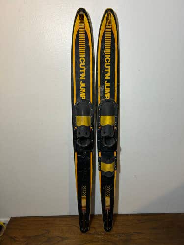 Pair of Authentic Vintage Cut'N Jump 200SS Graphite Combo 66" Antique Water Skis