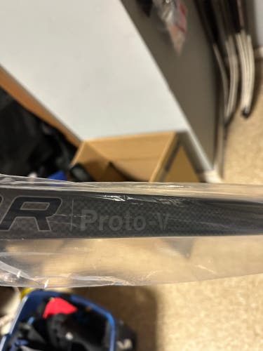 Bauer Proto-V Goal Stick