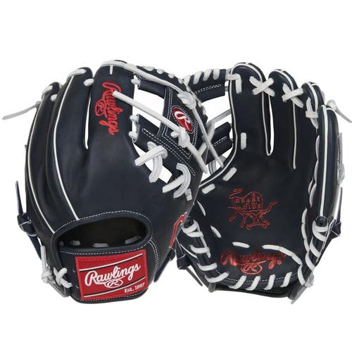 PRO204-2CLE-RightHandThrow Rawlings Cleveland Guardians Heart of the Hide 11.5 B