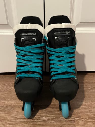 Marsblade skates Off Ice