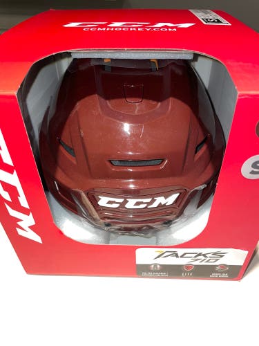 Maroon Small CCM Tacks 710 Helmet