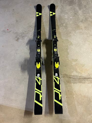 Fischer RC4 World Cup GS Skis