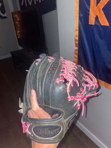 Wilson Black And Pink A2000