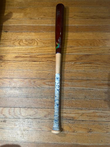 Victus EB12 Wood Bat (-3) 30 oz 33"