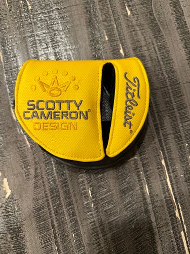 Scotty Cameron LH mallet headcover