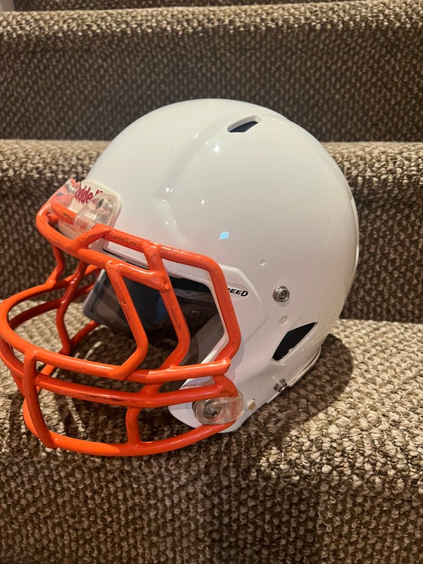 Riddell Speed 2022 Reconditioned youth Helmet small