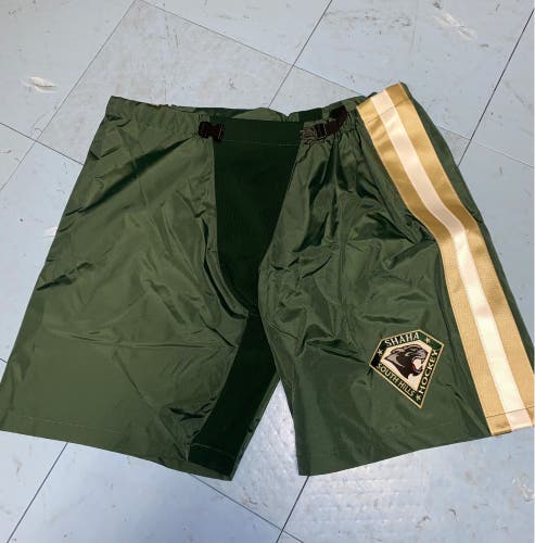 Used Pant Shell Senior Medium