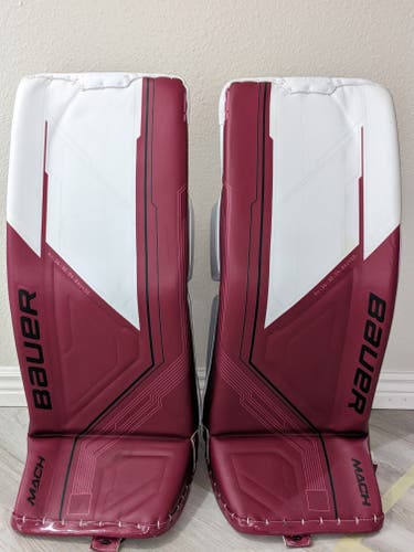XS Bauer Pro Custom Goalie Leg Pads