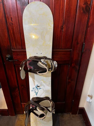Used Women's Forum Snowboard With Bindings