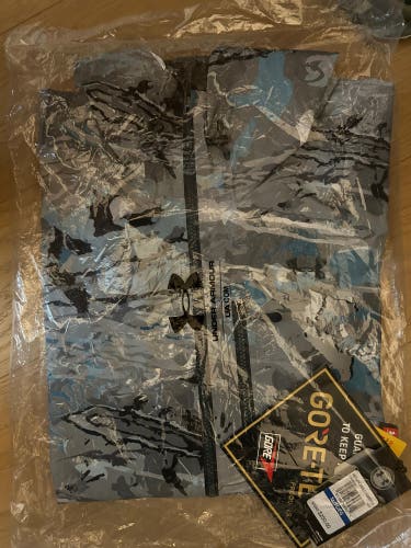 Underarmour Rain jacket XL Shoreman