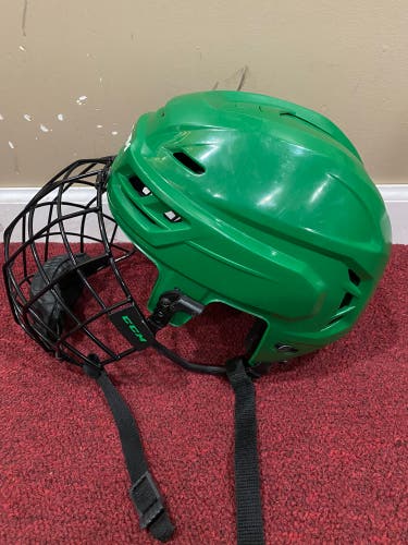 Medium CCM Pro Stock Tacks 710 Helmet Item#NDM1