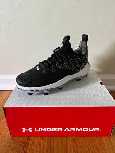 Black Adult New Size 9.5 Molded Baseball Cleats - UA Harper 7 Low Elite