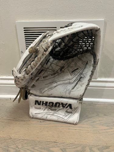 Vaughn V7 XF Pro Carbon Glove